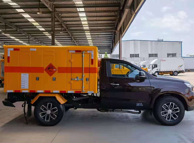 爆破器材运输车有什么具体作用？